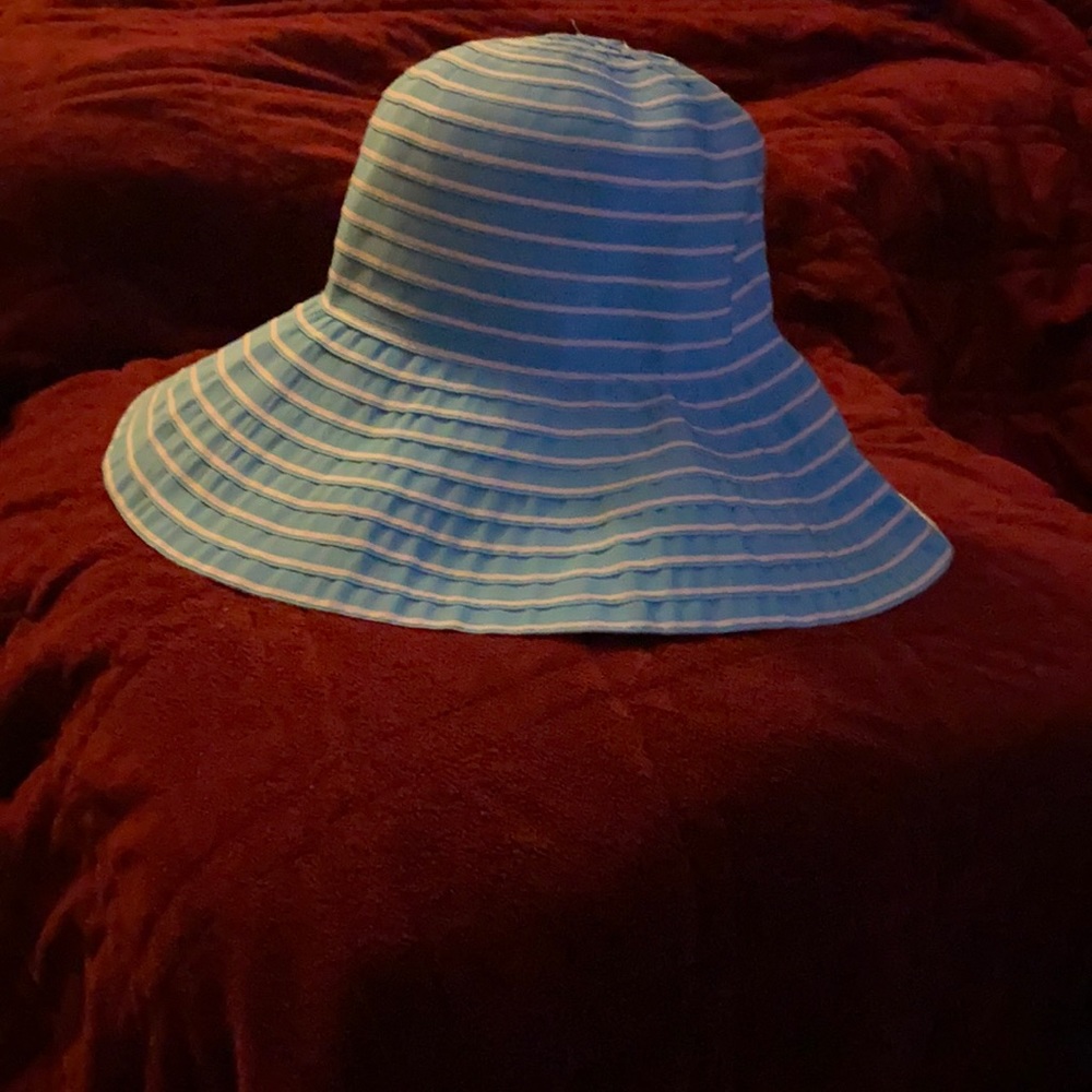 Beach hat